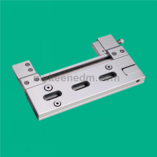 Precision combination wire-cut vise with adjustment function
